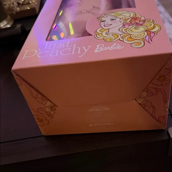 New Stanley Barbie Peach Floral Tumbler - Picture 4 of 7